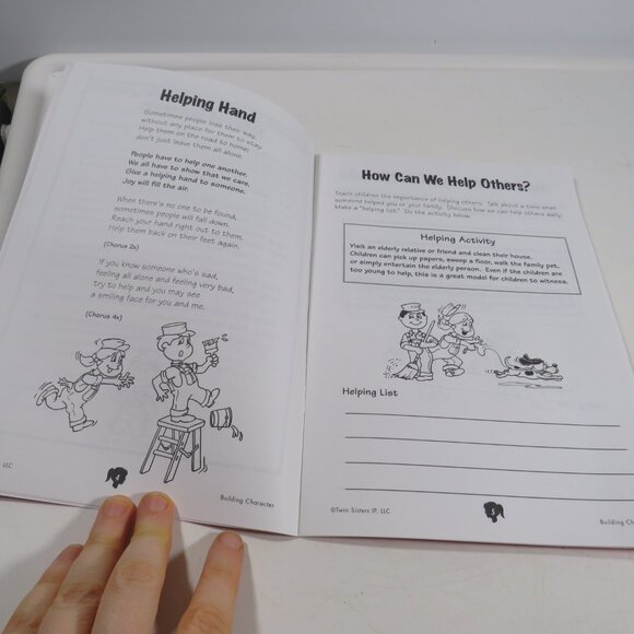 Building Character Book and CD set (like new condition) - Picture 5 of 14